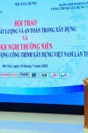 Thứ trưởng Bộ Xây dựng Lê Quang Hùng phát biểu tại Hội nghị.