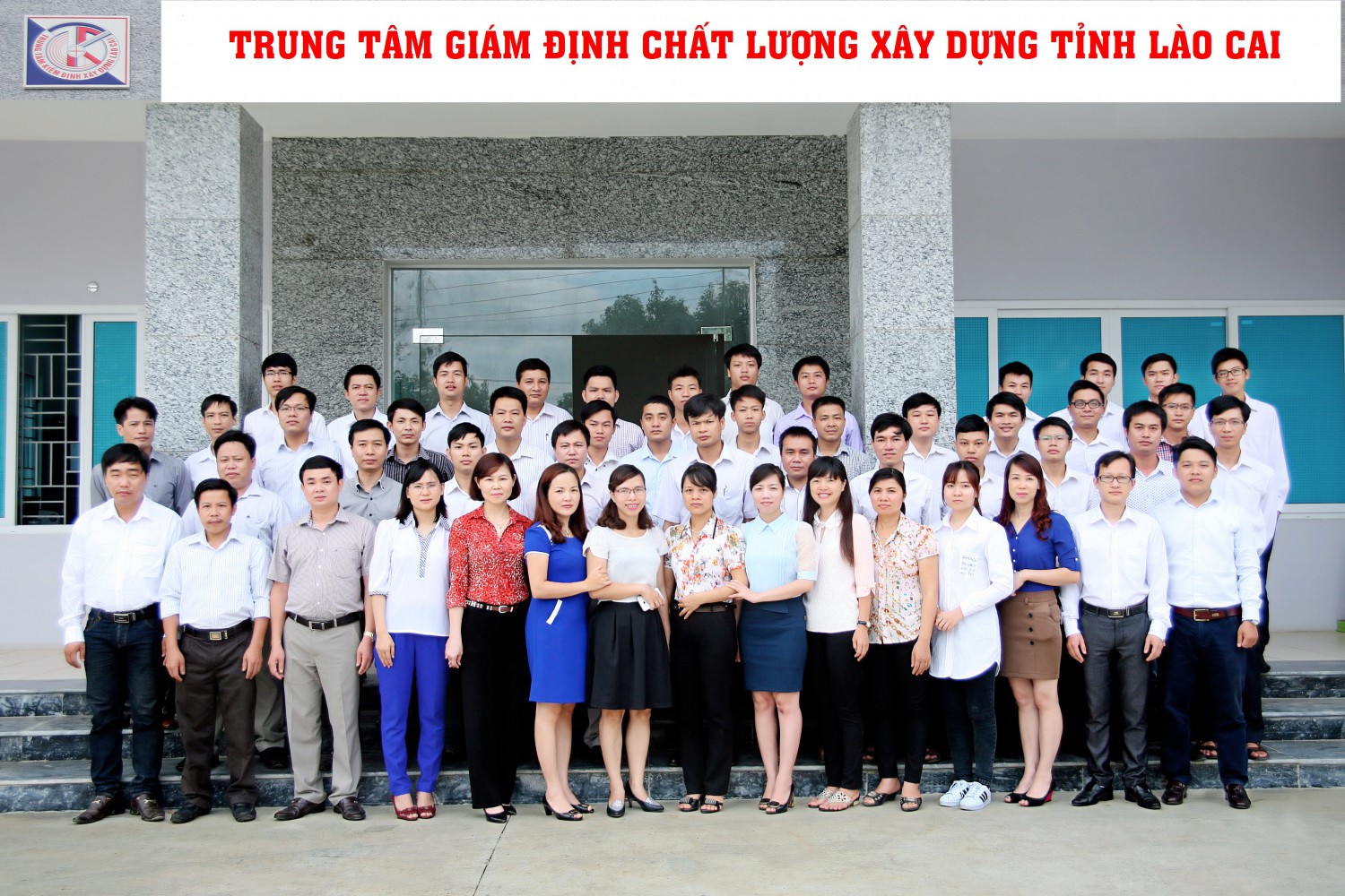 Tập thể CBVC Trung tâm Giám định CLXD tỉnh Lào Cai